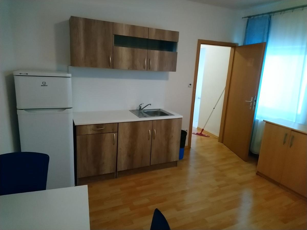City Hostel Bratislava Ngoại thất bức ảnh