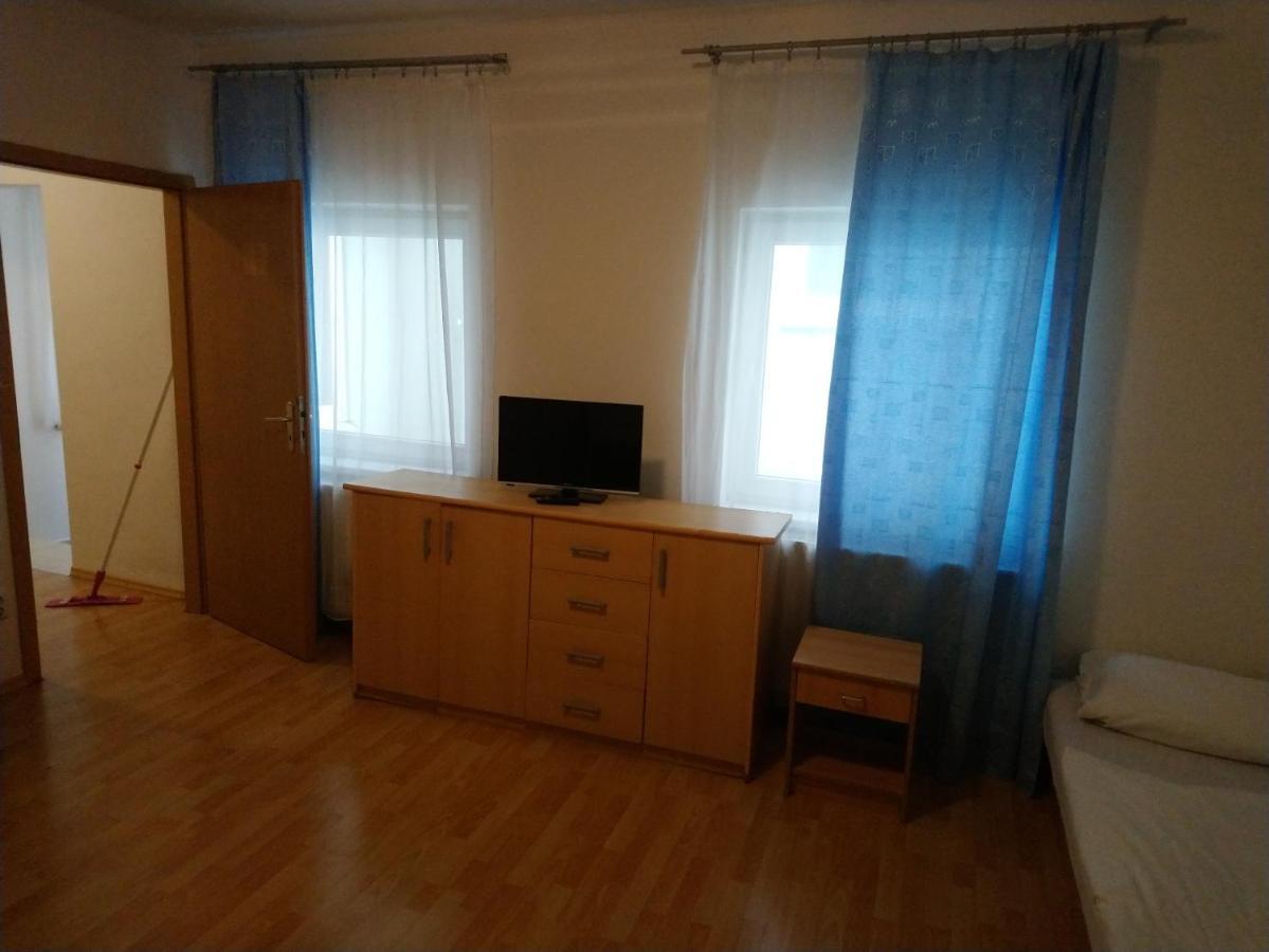 City Hostel Bratislava Ngoại thất bức ảnh